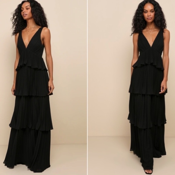 LULU's Prom Wedding Bridesmaid Pleated Tiered Ruffles Black Maxi Dress - Picture 1 of 4